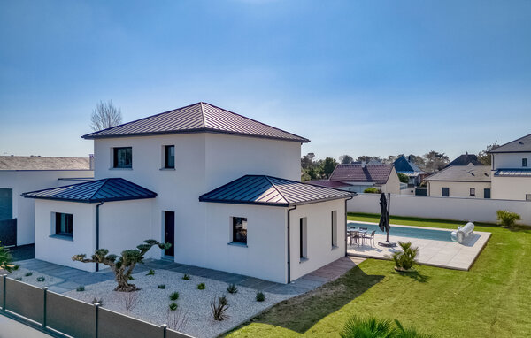 Holiday Home - Saint-Germain-sur-Ay , France - FNM584 81