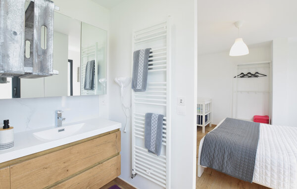 Location de vacances - PIROU-PLAGE , France - FNM590 702
