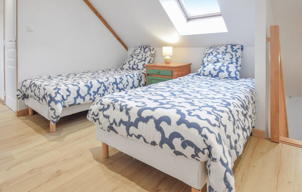Location de vacances - Saint-Germain-de-Tournebut , France - FNM598 601