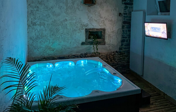 Casa de vacaciones - Moyon Villages , Francia - FNM620 801