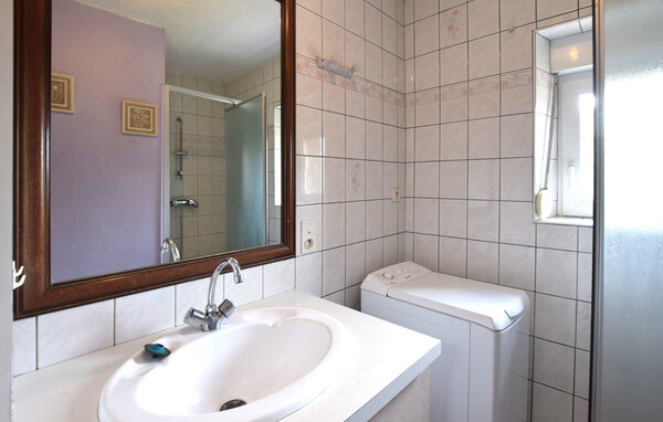 Vakantiehuis - La Chapelle-Uree , Frankrijk - FNM640 702