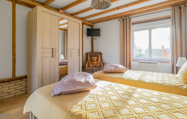 Vakantiehuis Superb gite with jacuzzi