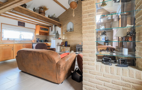 Vakantiehuis Superb gite with jacuzzi