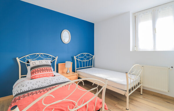 Holiday Home - Oxelaëre , France - FNN038 603
