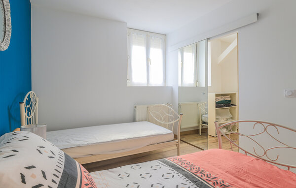 Holiday Home - Oxelaëre , France - FNN038 604