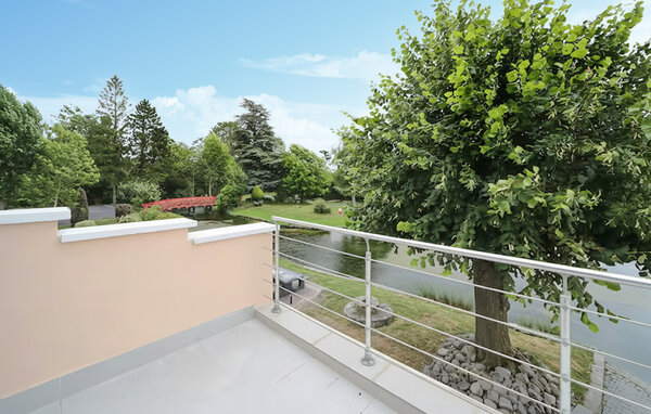 Semesterhus - Cambrai , Frankrike - FNN046 3