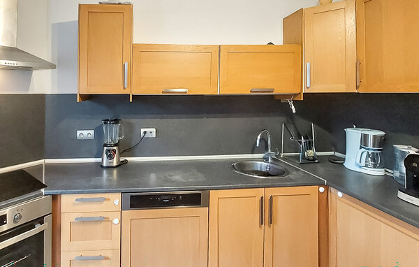 Semesterhus - CAMBRAI , Frankrike - FNN048 401