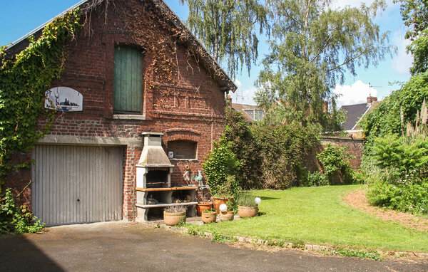 Feriehus - Valenciennes , Frankrike - FNN051 301
