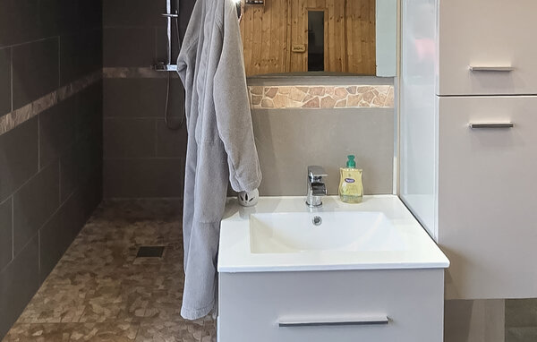 Semesterhus - Verchain-Maugré , Frankrike - FNN052 701