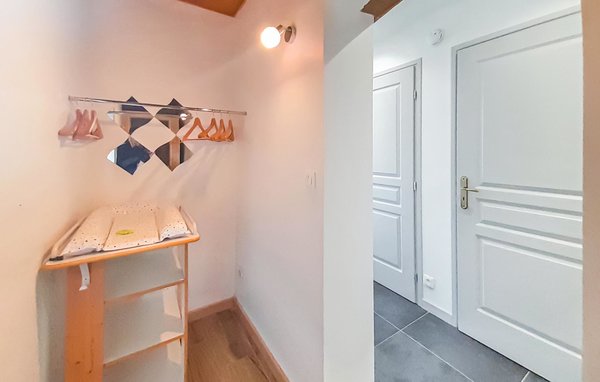 Holiday Home - Ledinghem , France - FNP165 503
