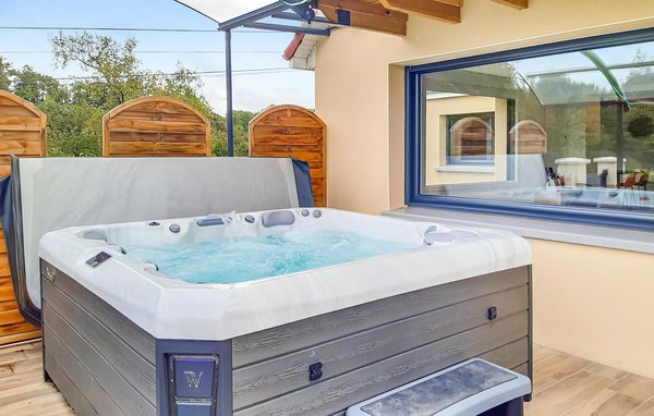 Holiday Home - Ledinghem , France - FNP165 102