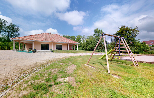 Location de vacances - Bezinghem , France - FNP189 81