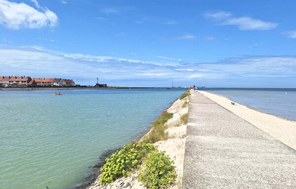 Holiday Home - Zutkerque , France - FNP214 907