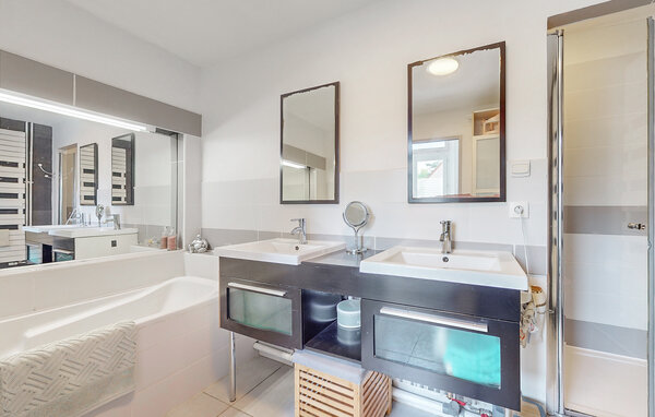 Holiday Home - Arques la Bataille , France - FNS115 701