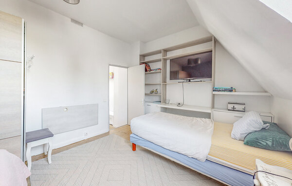 Holiday Home - Arques la Bataille , France - FNS115 605