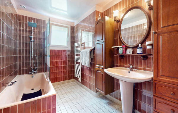 Holiday Home - Fontenay , France - FNS119 701