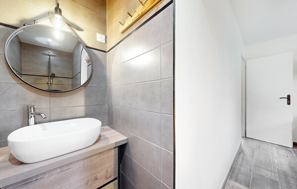Location de vacances - Angerville l'Orcher , France - FNS122 703