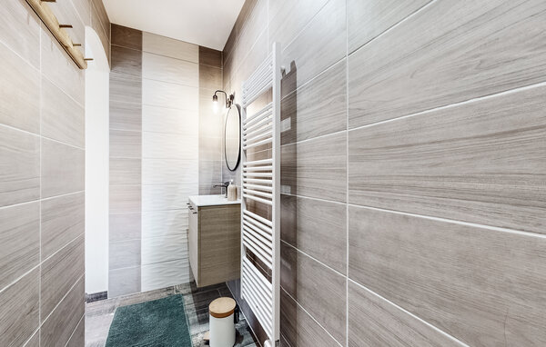 Location de vacances - Angerville l'Orcher , France - FNS122 705