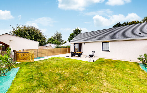 Location de vacances - Angerville l'Orcher , France - FNS122 101