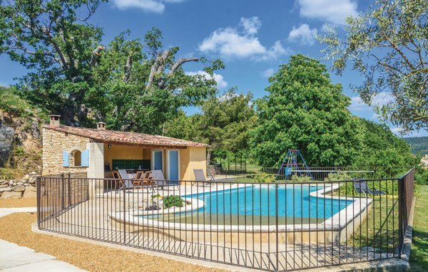 Foto: Sainte Croix-à-Lauze - Provence-Drôme-Ardeche