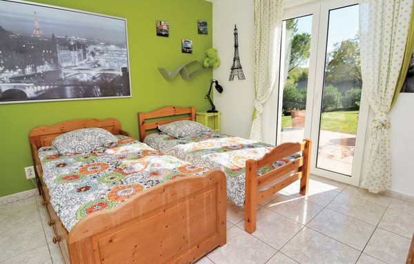Holiday Home - Eyguieres , France - FPB133 603