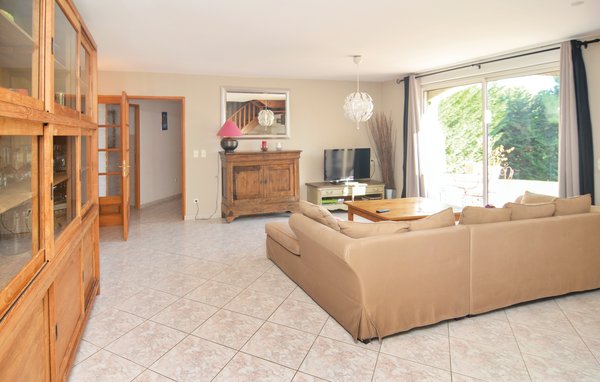 Holiday Home - Eyguieres , France - FPB133 301