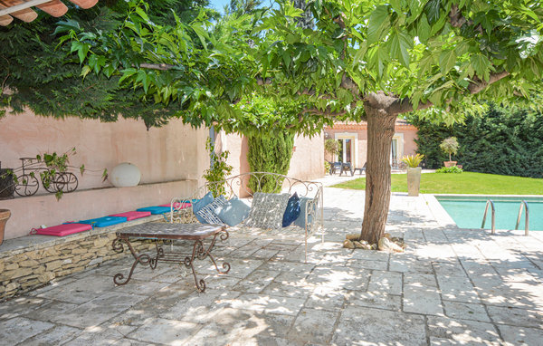 Holiday Home - Eyguieres , France - FPB133 101