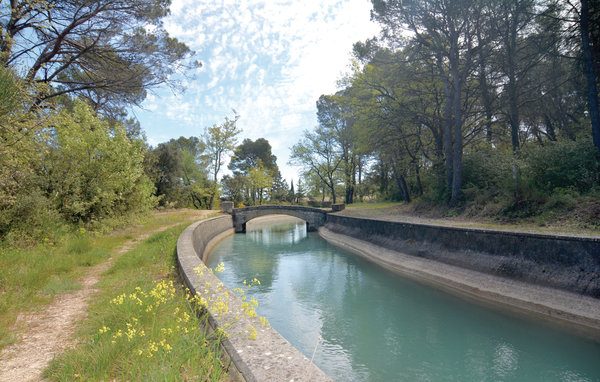 Location de vacances - La Roque D'Antheron , France - FPB169 905