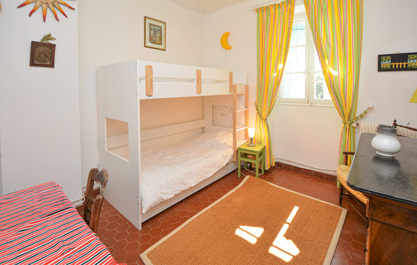 Location de vacances - La Roque D'Antheron , France - FPB169 605