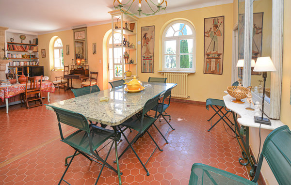Location de vacances - La Roque D'Antheron , France - FPB169 304