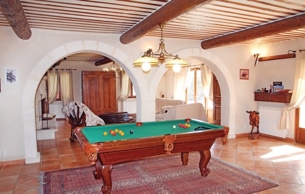Holiday Home - Châteaurenard , France - FPB307 802