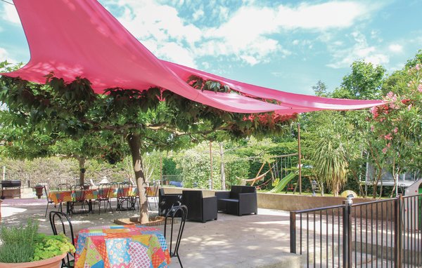 Holiday Home - Châteaurenard , France - FPB307 3