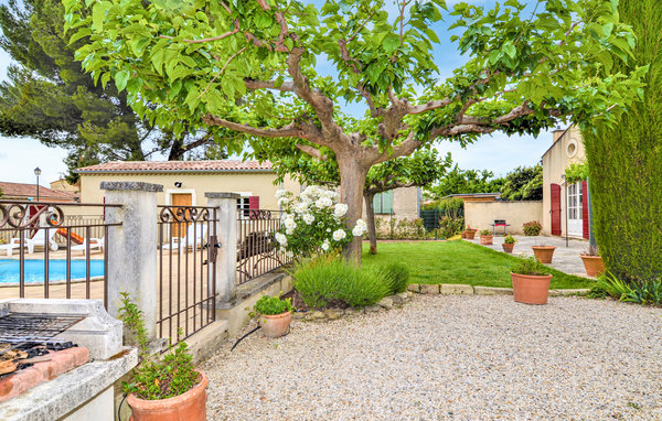 Holiday Home - Maillane , France - FPB438 104