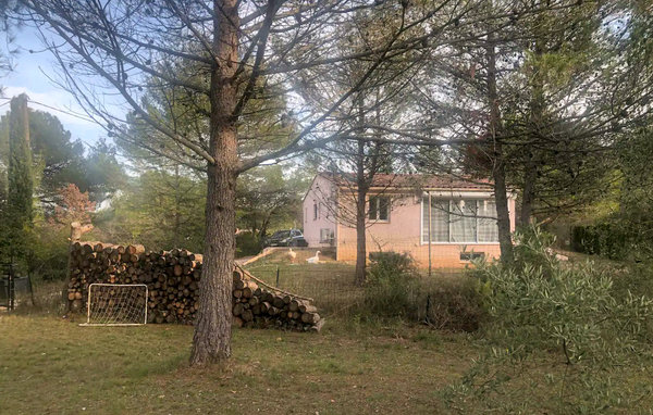 Holiday Home - Meyrargues , France - FPB489 81