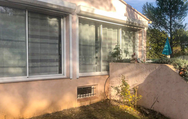 Holiday Home - Meyrargues , France - FPB489 102