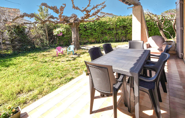 Location de vacances - Rognonas , France - FPB498 2