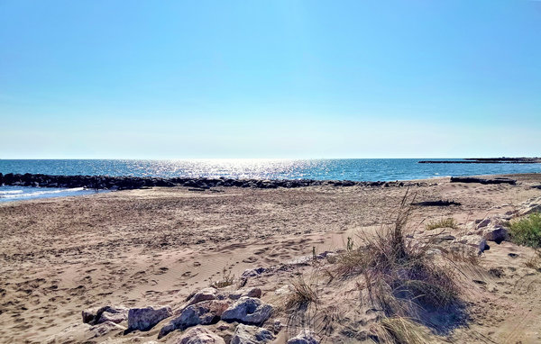 Location de vacances - Saint Martin de Crau , France - FPB532 903