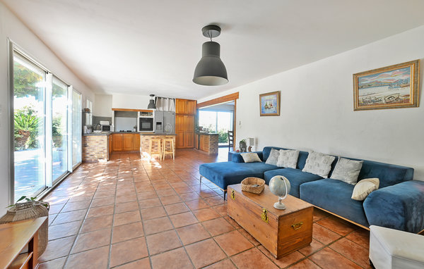 Location de vacances - Saint Martin de Crau , France - FPB532 3