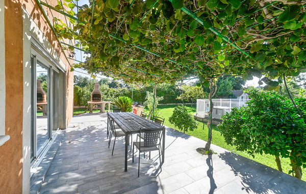 Location de vacances - Saint Martin de Crau , France - FPB532 101