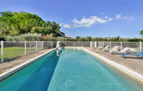 Location de vacances - Saint Martin de Crau , France - FPB532 9