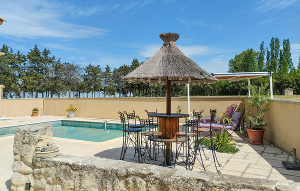 Location de vacances - Cabannes , France - FPB542 2