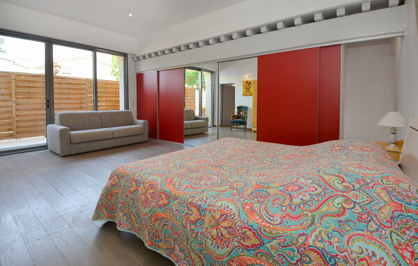 Location de vacances - Noves , France - FPB594 602