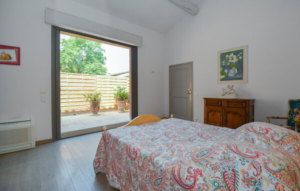 Location de vacances - Noves , France - FPB594 604