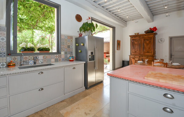 Location de vacances - Noves , France - FPB594 4