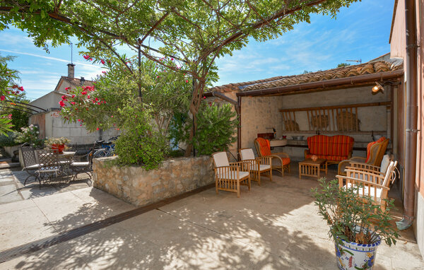 Location de vacances - Noves , France - FPB594 9