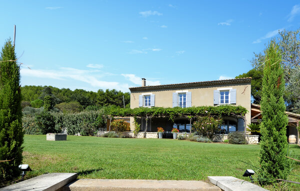 Vakantiehuis - Noves , Frankrijk - FPB595 83