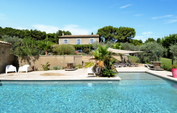 Location de vacances - Noves , France - FPB595 1