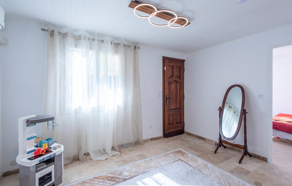 Holiday Home - Le Rove , France - FPB615 501