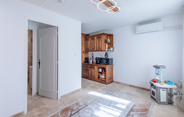Holiday Home - Le Rove , France - FPB615 502