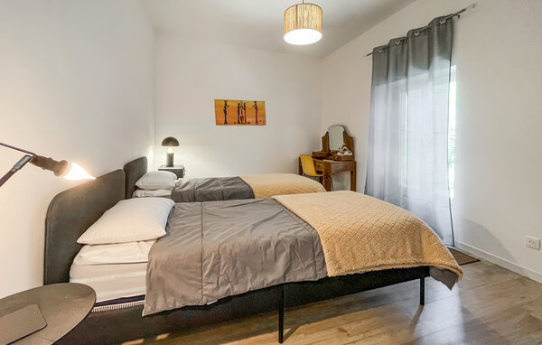 Location de vacances - Tarascon , France - FPB627 604